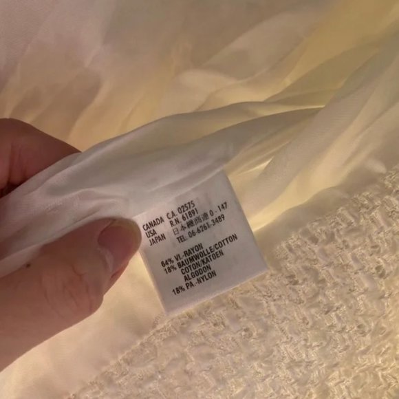 Women's Escada White Beaded Blazer - Picture 9 of 12